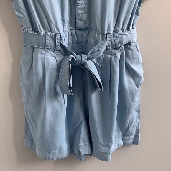 New H&M Belted Chambray Lyocell Shorts Romper Jumpsuit in size Extra Small - Picture 4 of 13